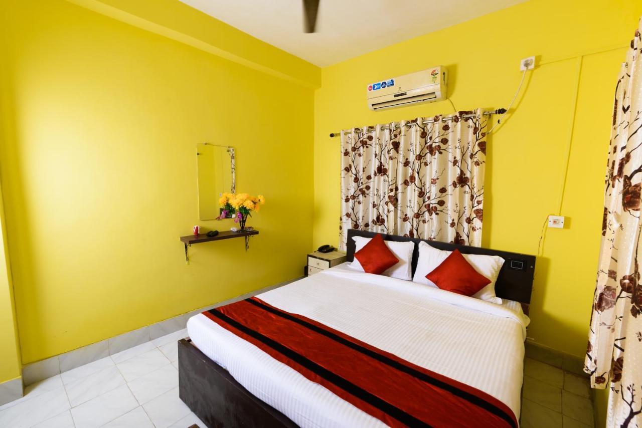 Sterling Baishakhi Hotel Kolkata Exterior photo