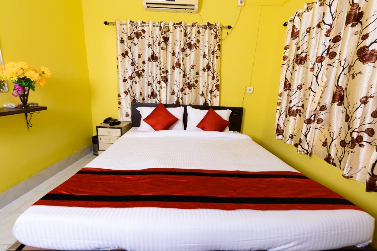 Sterling Baishakhi Hotel Kolkata Exterior photo
